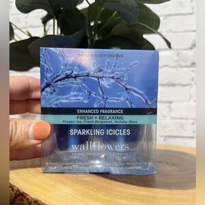 Bath & Body Works Sparkling Icicles Wallflower Fragrance Refill OK of 2